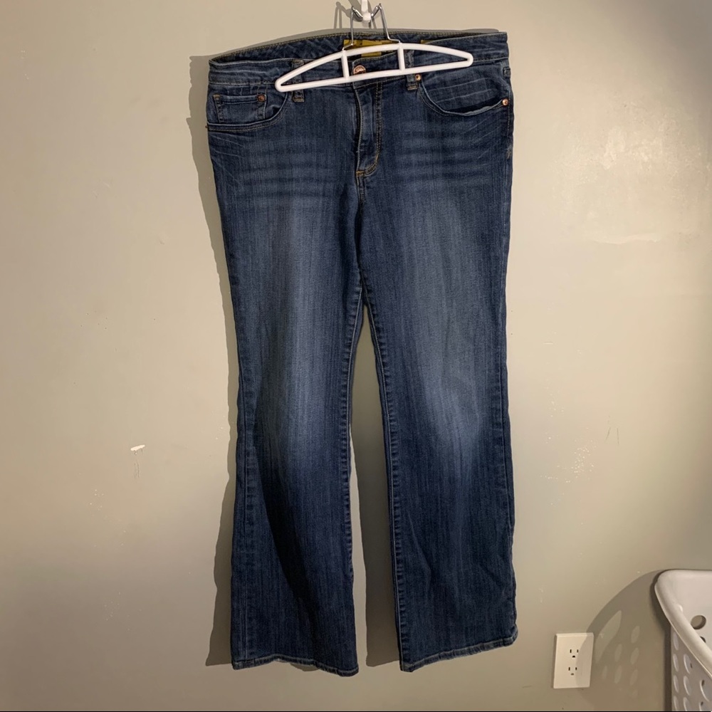 Seven7 Dark Wash Flare